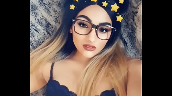 Nonton Je M'ennuis thumbnail