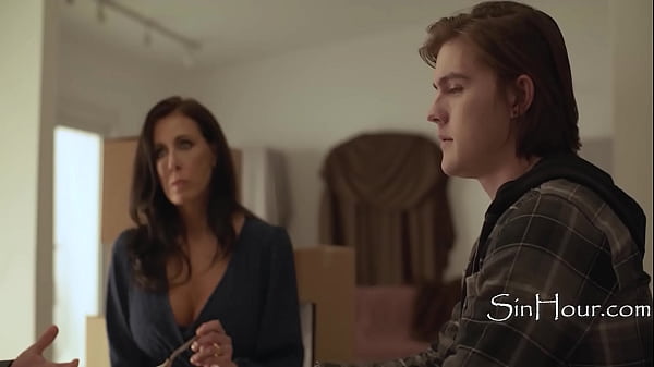 MILF Has Threesome With 2 Couch Surfers - 