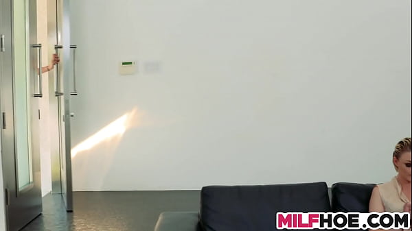 Play MP4 - If You Do Not Fuck Him The Stepmommy Will