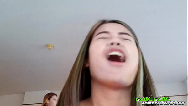 Tuktukpatrol round buns asian pounded by thick dick