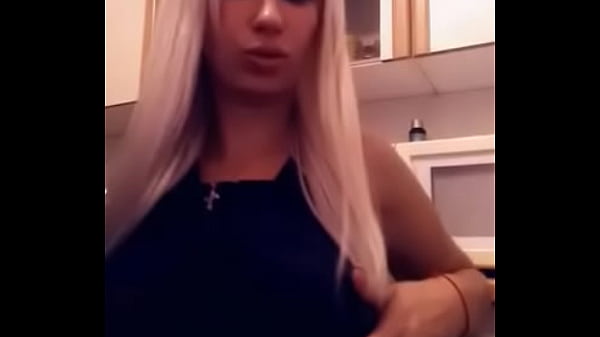 5507FF68-ED89-4C7A-A690-3C518FBFCEC3.MOV 