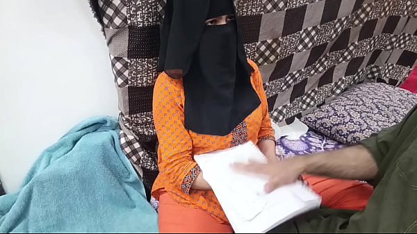 Play MP4 - Pakistani Student Girl In Hijaab Fucked By Her Tuition Teacher