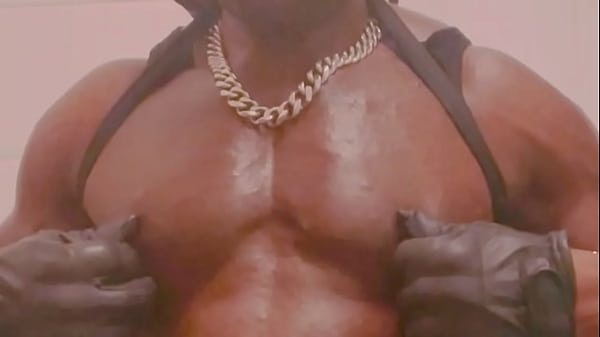 Biig Chested Black Muscle Dad Tit and Cock Play 