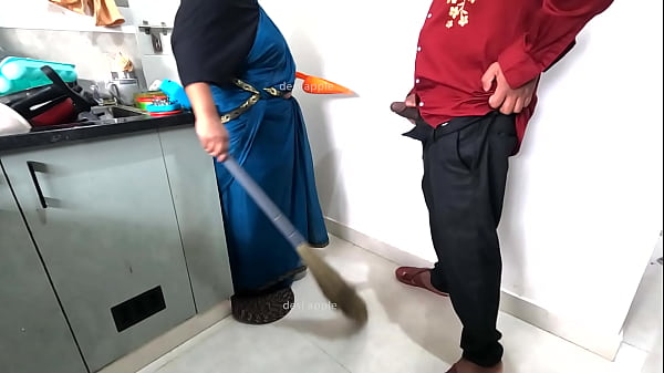 Jerking_dick infront of_Andhra maid Sridevi