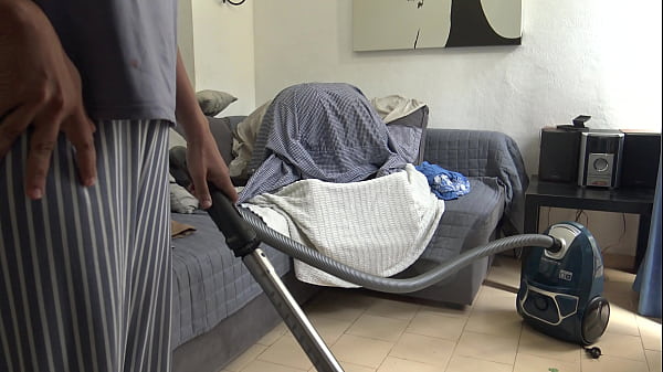 Play MP4 - A Turkish cleaning maid is SHOCKED when she finds a strangers asshole - RIMJOB RIMMING