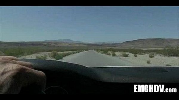 Nonton Emo Babe With Tats Gets Some Dick 370 thumbnail