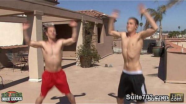 Excited gay jocks fucking on the couch 