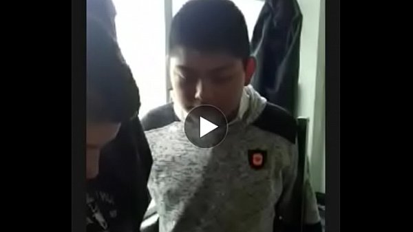 Nonton Te Pones Bien Cachonda thumbnail