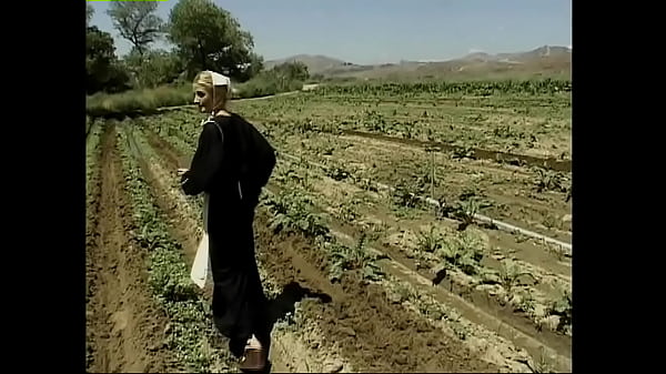 Play MP4 - Homey In The Haystack &num;1 - Black cock fucks white women on an Amish farm