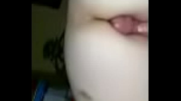 Nonton Juicey Pussy thumbnail