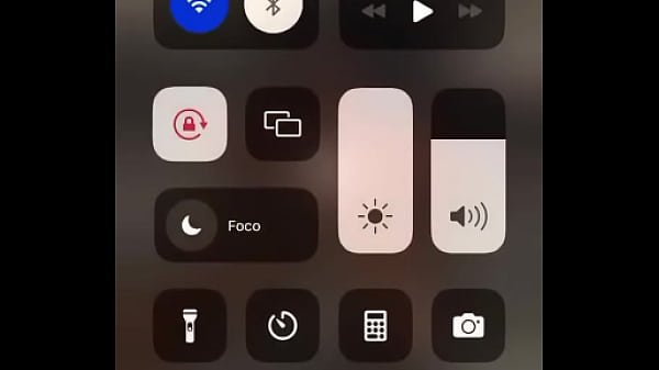 Que tal n&oacute;s dois numa banheira de espuma 