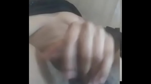 Play MP4 - Ebony touching pussy