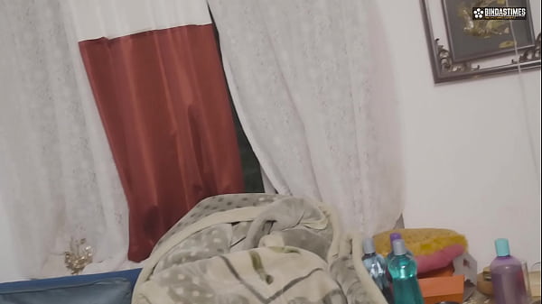 Play MP4 - Bihari Bhabhi Likes to fuck with Body Builder Brother in law when no one is at home