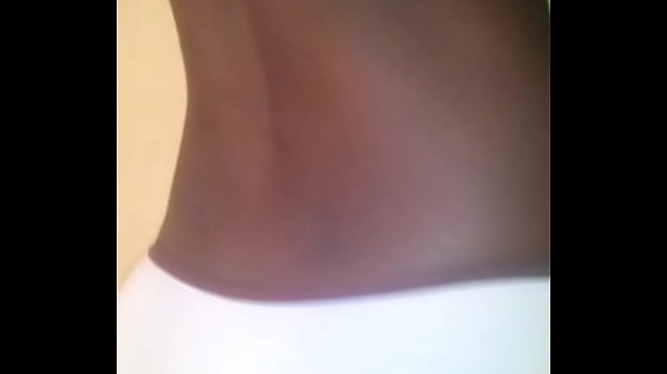 Play MP4 - Ebony in brown panty&quest; Superb