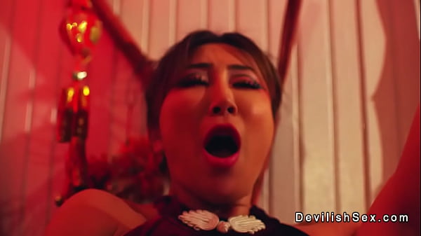 Shaved_pussy Asian Goddess getsfucked_by big dick