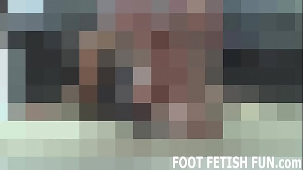 I want to feelyour tongue on my soles