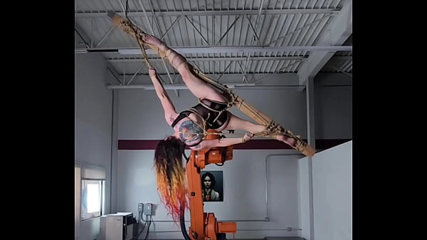 Splits bondage robots 