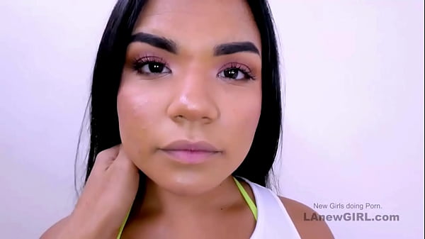 Brunette Goddess In The Spotlight Got Seduced By The Producer thumbnail