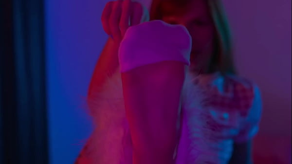 Nonton Would You Obey If I Allowed You To Lick My Soles? thumbnail