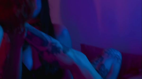 Would you obey if i allowed you to lick my soles