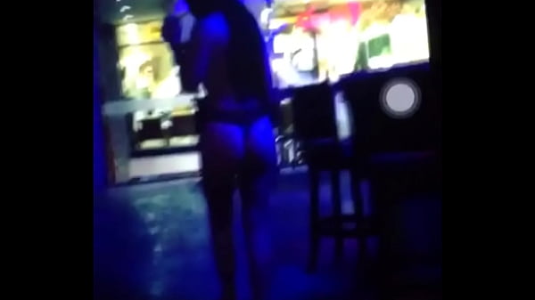 Nonton Trim.f13f5abc-87f0-4212-91cb-37ff692997fe.mov thumbnail