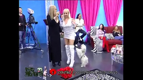 Veroni rossi plays during a tv trasmission