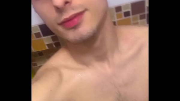 Play MP4 - Novinho no banheiro pensando em voc&ecirc;