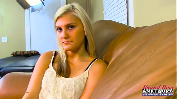 Blonde Friends Bailey And Olyssia Lick Their Pussies And Share A Cock! thumbnail