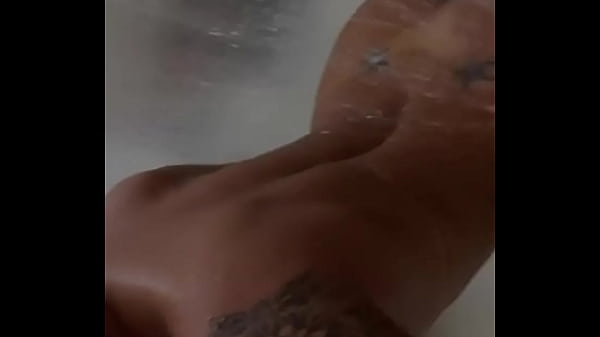 Nonton Vem Tomar Banho Comigo Amor ? thumbnail