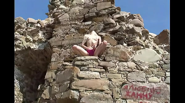 Coed Ana Fey Rubs Her Pussy Over The Panties_Where Anyone_Can Watch!