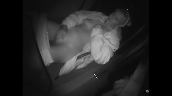 Horny Teen Girl Masturbates herself Outside in_night