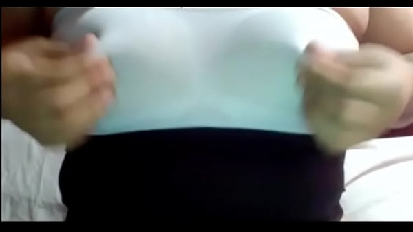 indianwife boob exposing hindi