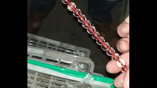 Play MP4 - Put a 13mm bead chain into the urethra
