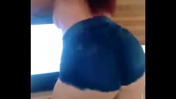 Grande bunda da Carol!!