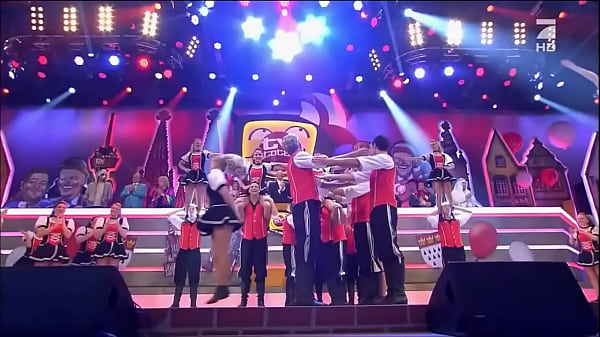 Lots of Dancing_Girls show_upskirts on German television