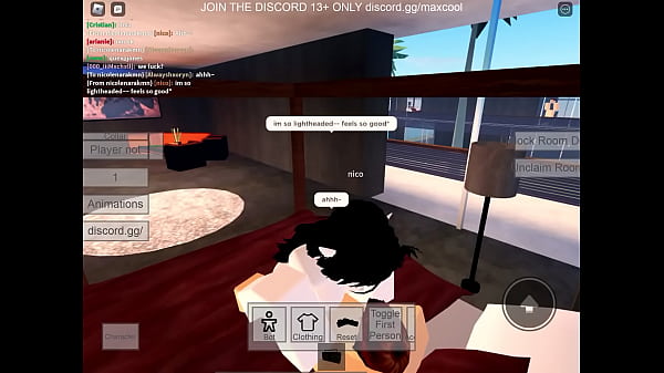 Elf hoe makes me nut in her mouth