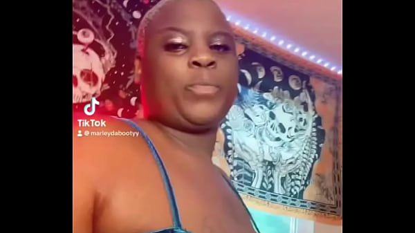 Nonton Are You Ready For Spooky Season Cuz I Am! ??follow Me On The ⏰ App! @ Marleydabootyy thumbnail