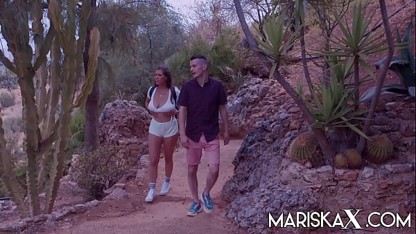 Play MP4 - MARISKAX Busty beauty Lady Lyne ass fucked outdoors