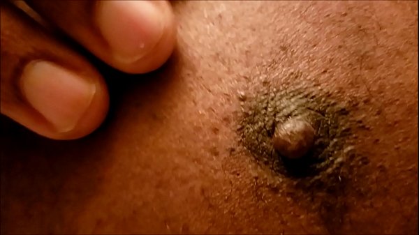 Play MP4 - Nipple Play