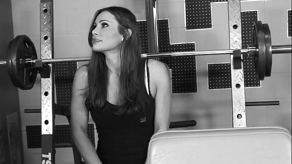 Nonton Watch Horny Brunette Sky Taylor Get Her Tight Pussy Fucked Hard In The Gym While She Moans For More All Over The Equipment thumbnail