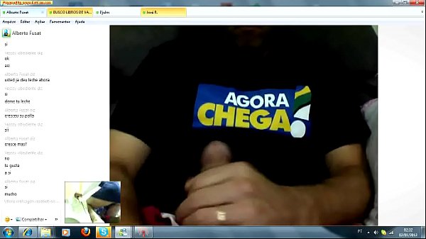 CDzinha punheta de sainha4