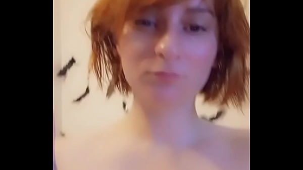 Nonton Laisse Pas Tra&icirc;ner Tes Miches thumbnail