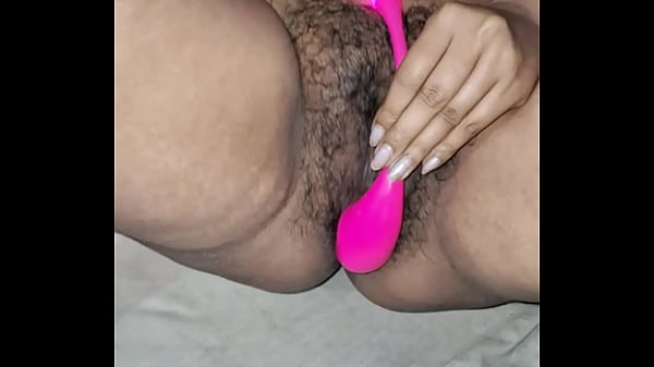 Play MP4 - Very Hot Hairy Desi Indian Bhabhi Inserting Dildo