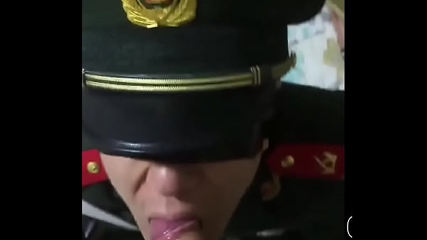 Play MP4 - Bạo d&acirc;m anh Cảnh S&aacute;t Trung Quố 1&vert; Xem th&ecirc;m&colon; http&colon;&sol;&sol;bit&period;ly&sol;GetMorexVideos-MrT