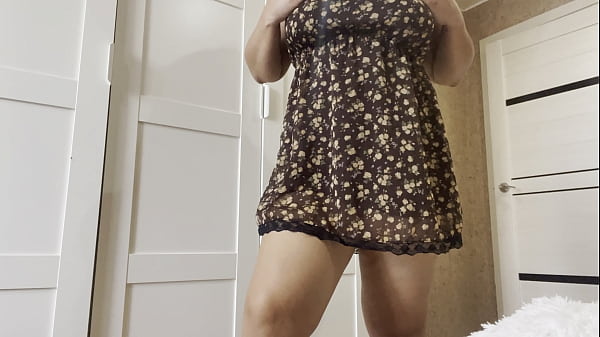 Big tits Eva gives JOI 