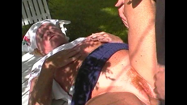 JuliaReavesProductions Lust Im Leib scene2 video1 slut_fetish brunette_pussylicking boobs