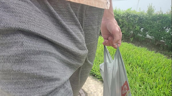 Hung freeballer hard cock 