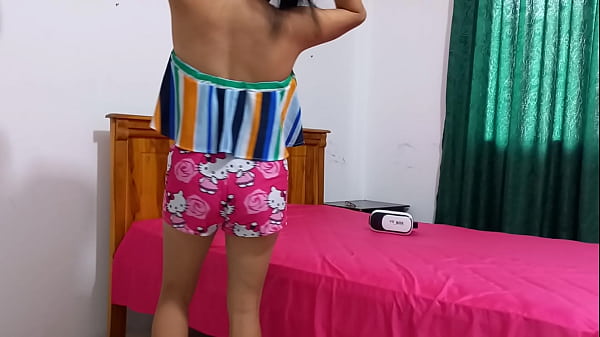 Nonton Best Friends Make Adult Content Showing Their Mature Buttocks And Tits thumbnail