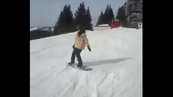 Nonton Day Three Of Snowboarding thumbnail