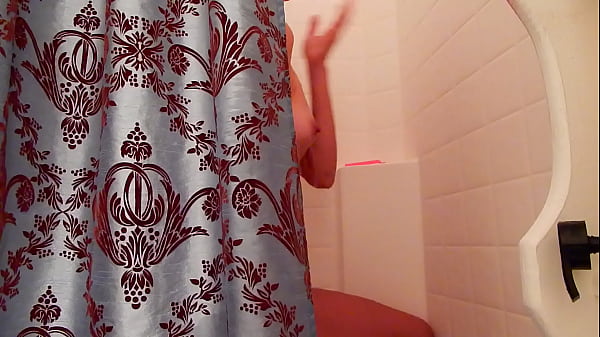 Play MP4 - teasing shower